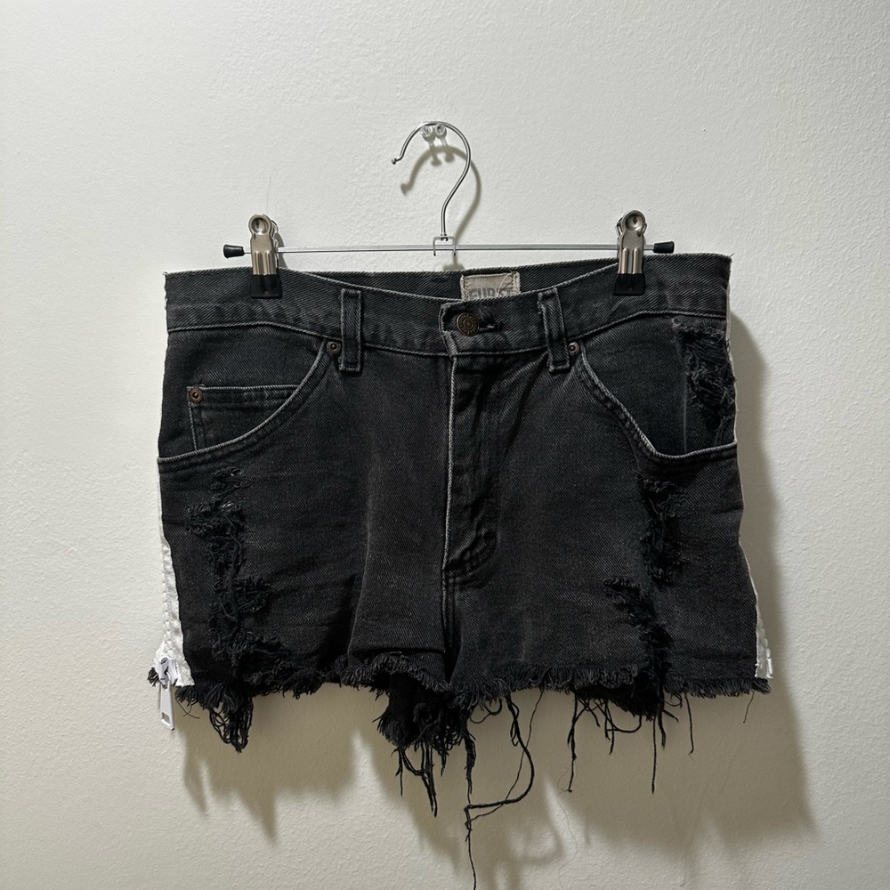 Black mid waist denim shorts with zippers